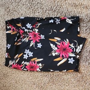 FLORAL SKIRT WITH CROSSOVER KNOT DETAIL